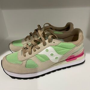 Saucony Women's Green and Beige Sneakers